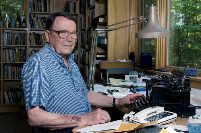 The writer by richard wilbur analysis